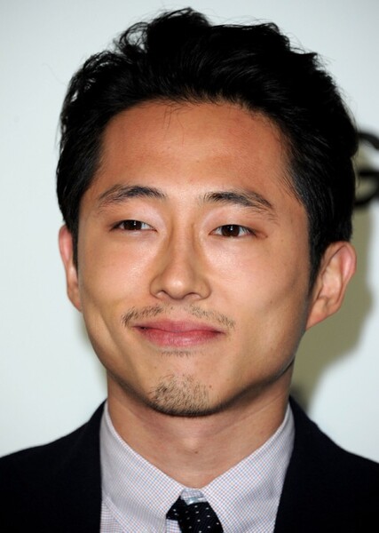 Steven Yeun photo