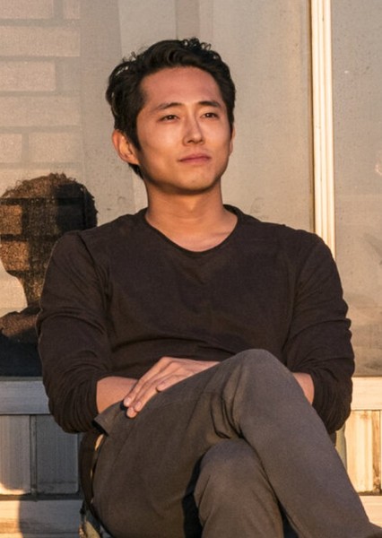 Steven Yeun photo