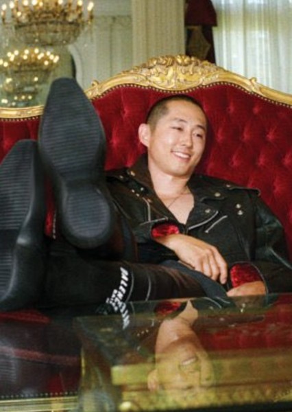 Steven Yeun photo