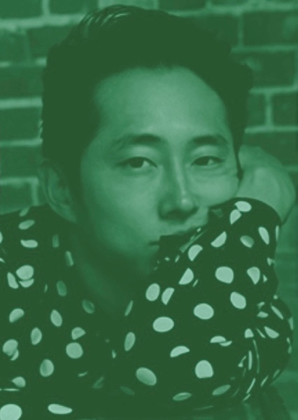 Steven Yeun photo