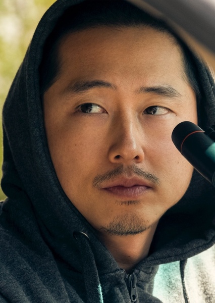Steven Yeun photo