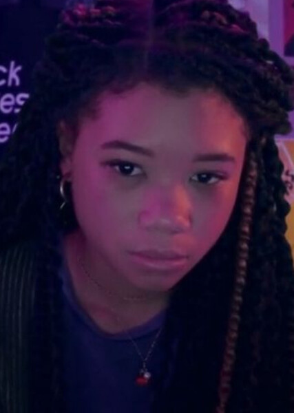 Storm Reid photo