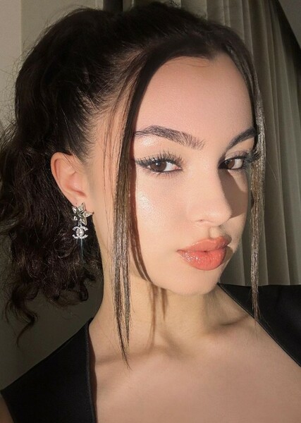 Su Burcu Yazgı Coşkun photo