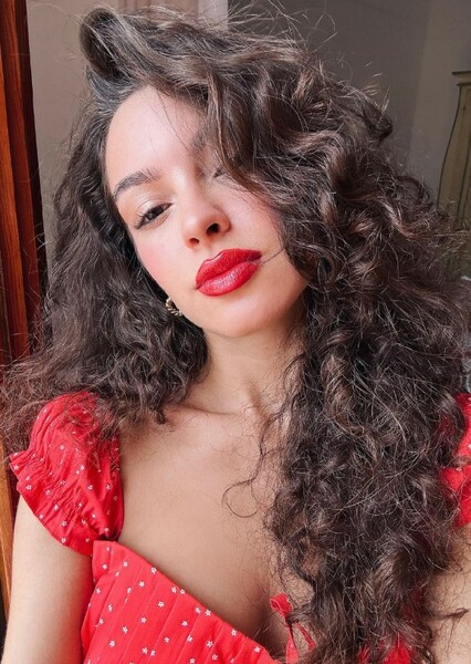 Su Burcu Yazgı Coşkun photo