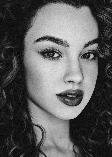 Su Burcu Yazgı Coşkun photo