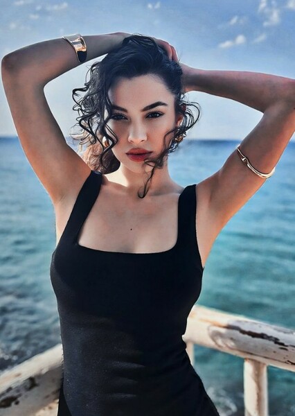 Su Burcu Yazgı Coşkun photo