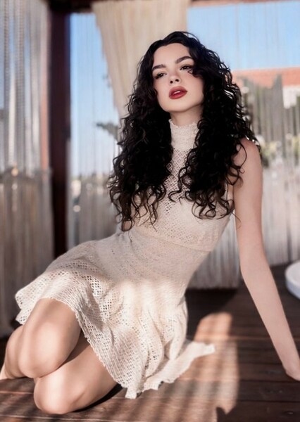 Su Burcu Yazgı Coşkun photo