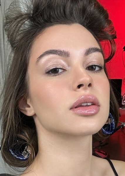 Su Burcu Yazgı Coşkun photo