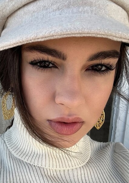 Su Burcu Yazgı Coşkun photo