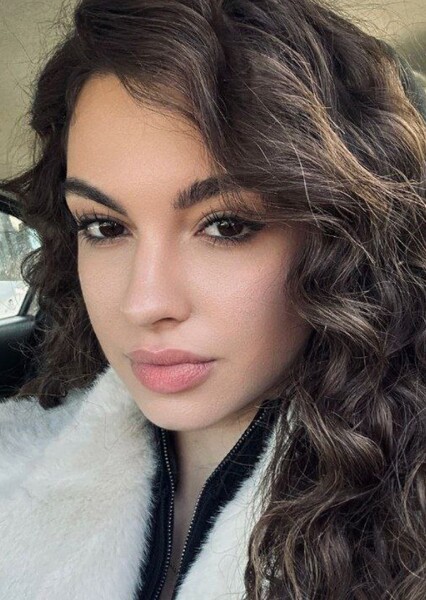 Su Burcu Yazgı Coşkun photo