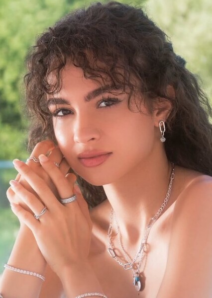 Su Burcu Yazgı Coşkun photo