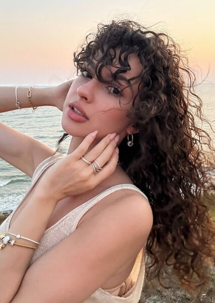 Su Burcu Yazgı Coşkun photo