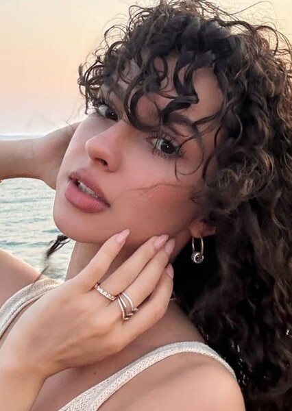 Su Burcu Yazgı Coşkun photo