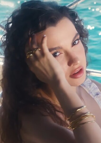 Su Burcu Yazgı Coşkun photo