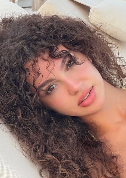 Su Burcu Yazgı Coşkun photo