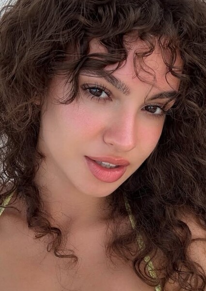 Su Burcu Yazgı Coşkun photo