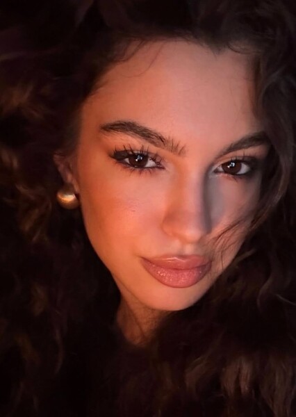 Su Burcu Yazgı Coşkun photo