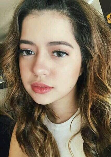 Sue Ramirez photo