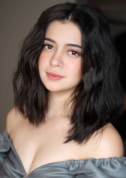 Sue Ramirez photo