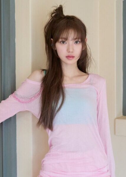 Sui (Lee Su-bin)