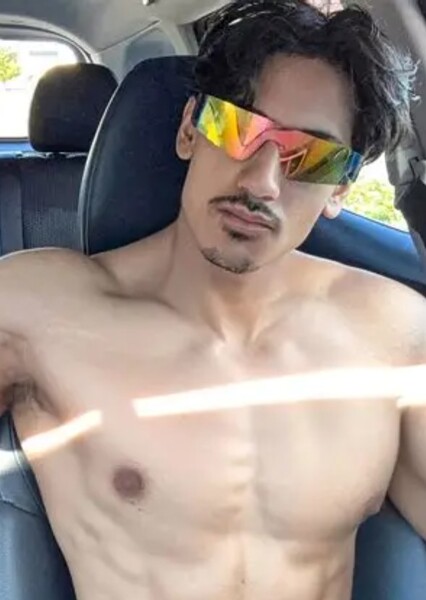 Suj Khadka (brownboyfit)