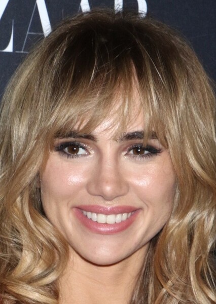 Suki Waterhouse photo
