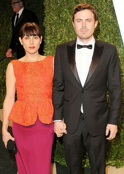 Summer Phoenix and Casey Affleck photo