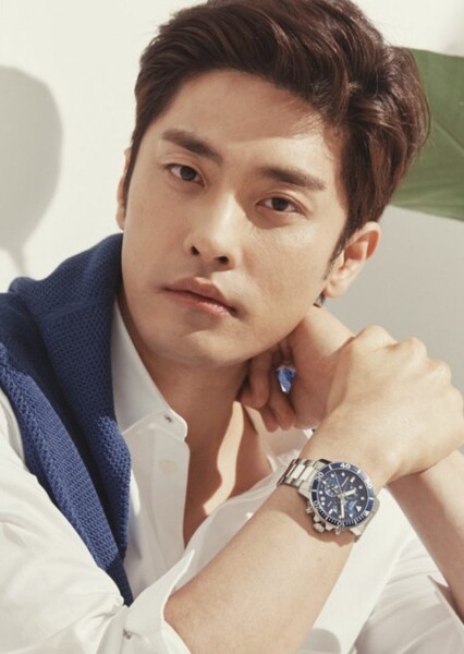 Sung Hoon photo