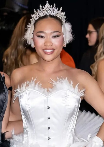 Sunisa Lee photo