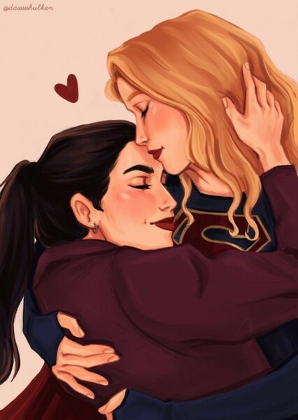 Supergirl and Lena Luthor