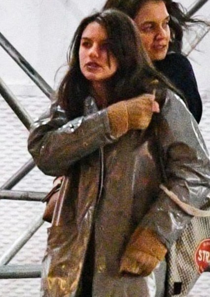 Suri Cruise photo