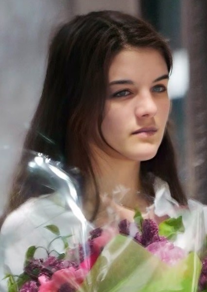 Suri Cruise photo