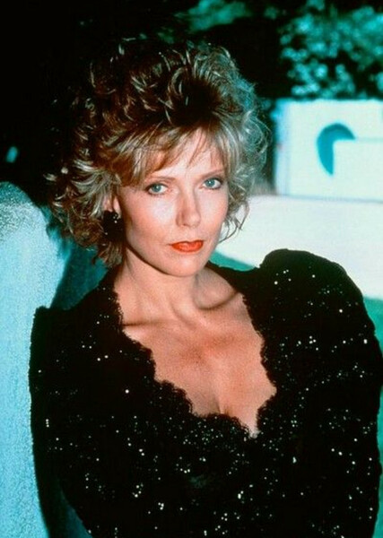 Susan Blakely photo