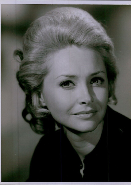 Susan Flannery photo