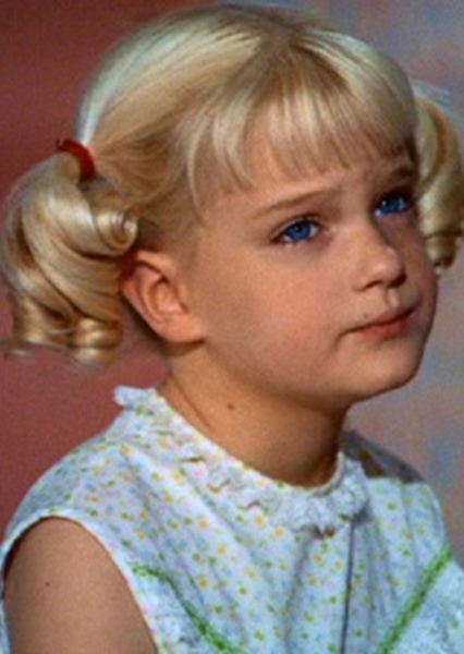Susan Olsen photo