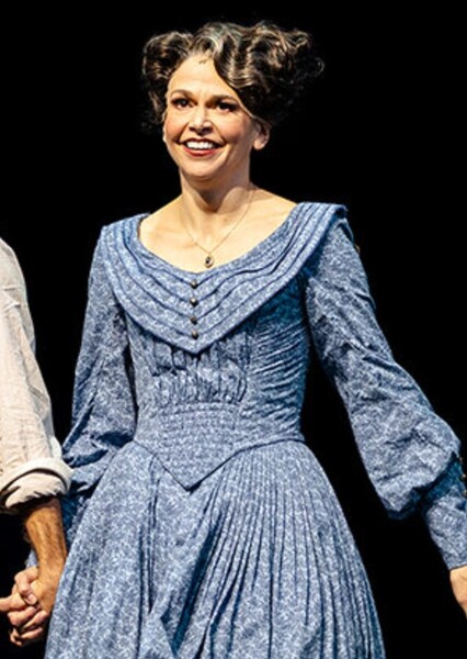 Sutton Foster photo