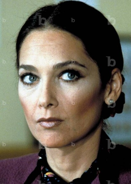 Suzanne Pleshette photo