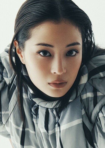 Suzu Hirose photo