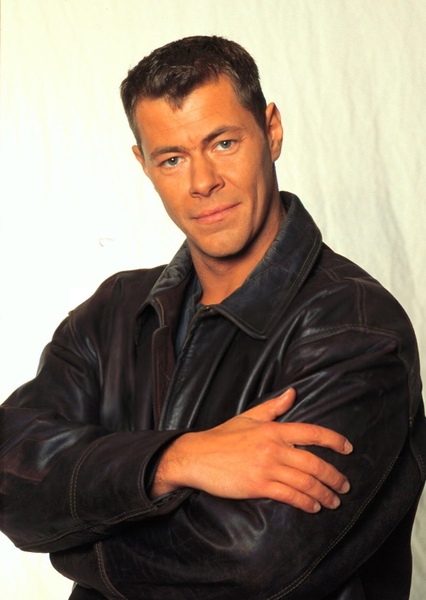 Sven Martinek photo