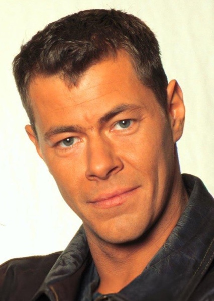 Sven Martinek photo