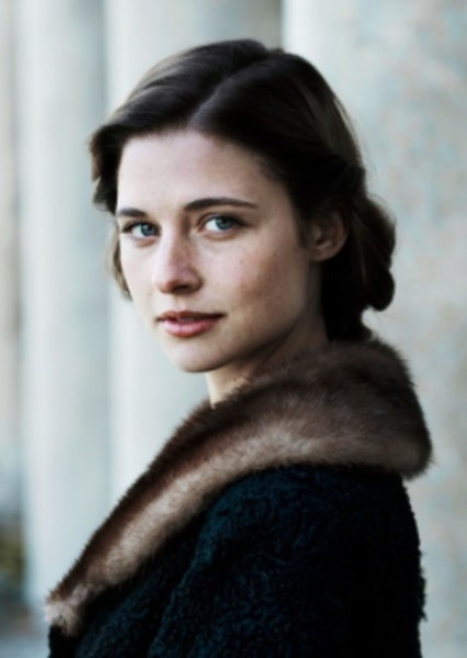 Svenja Jung photo