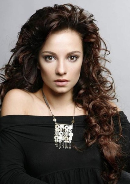 Svetlana Svetikova photo