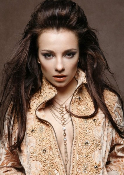 Svetlana Svetikova photo