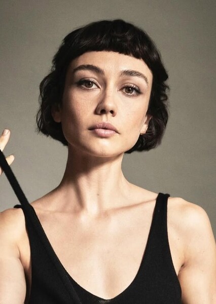 Sydney Chandler photo