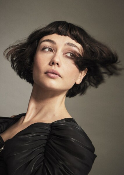 Sydney Chandler photo