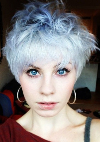 Sydney Rae White photo