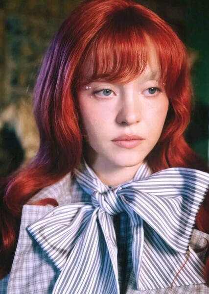 Sydney Sweeney photo