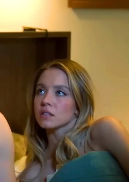 Sydney Sweeney photo