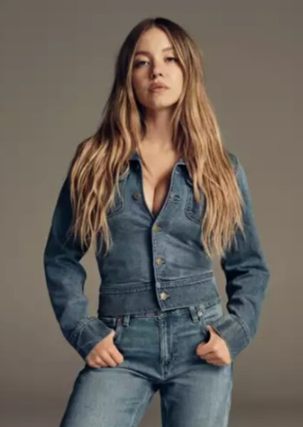 Sydney Sweeney photo