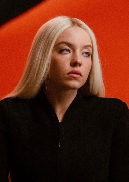 Sydney Sweeney photo